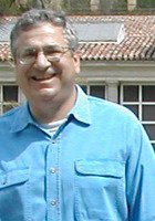 Online Essay Editing tutor named David
