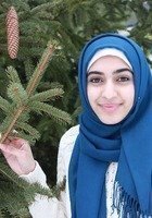 Online Hindi tutor named Masooma