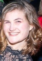 Online Mechanical Engineering tutor named Emily